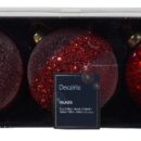 3 κόκκινες διάφανες μπάλες με διακόσμηση γκλίττερ, αστεράκια, χάντρες και πούλιες στο εσωτερικό.