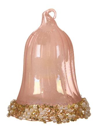 Χριστουγεννιάτικο στολίδι σε σχήμα καμπάνας, χρώματος παστέλ ροζ. Το χείλος της καμπάνας έχει διακόσμηση από χρυσές και άσπρες χάντρες.