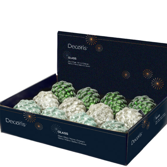 Σετ 12 τμχ χριστουγεννιάτικο στολίδι σε σχήμα χιονισμένου κουκουναριού σε 3 χρώματα  4 στολίδια  σε σχήμα χιονισμένου κουκουναριού σε εκρού απόχρωση 4 στολίδια σε σχήμα χιονισμένου κουκουναριού  σε πράσινη απόχρωση 4 στολίδια σε σχήμα χιονισμένου κουκουναριού σε απόχρωση ασημί του πάγου 7 x 10cm