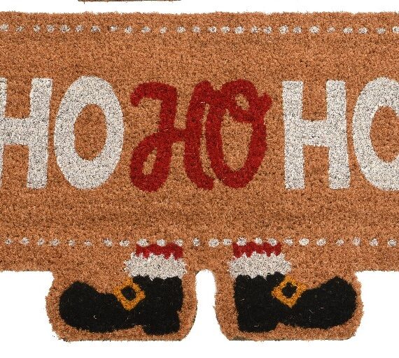Χριστουγεννιάτικο χαλάκι εισόδου HO HO HO με πόδια ξωτικού. Είναι διαθέσιμο και σε σχέδιο WELCOME SANTA 40 x 60 x 1,5cm